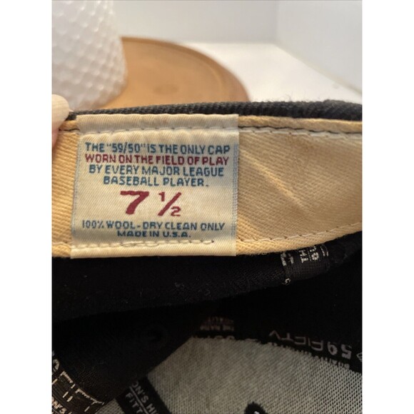 Vintage Atlanta Braves New Era Wool Hat 7 1/2 USA - Picture 9 of 10